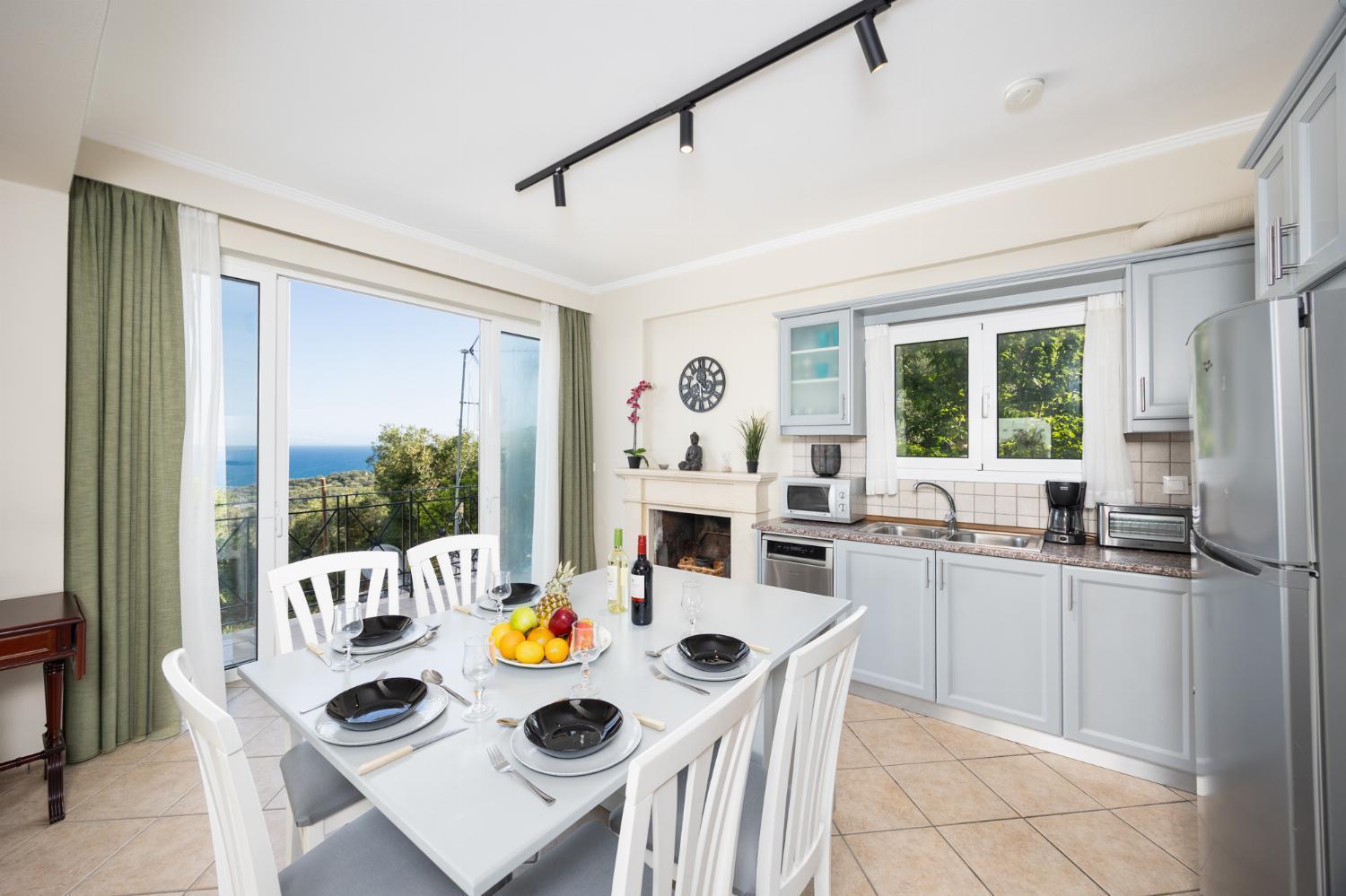 Villa Eleni Agios Stephanos Сидари Екстериор снимка