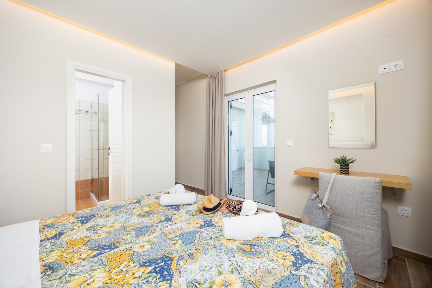 Villa Eleni Agios Stephanos Сидари Екстериор снимка