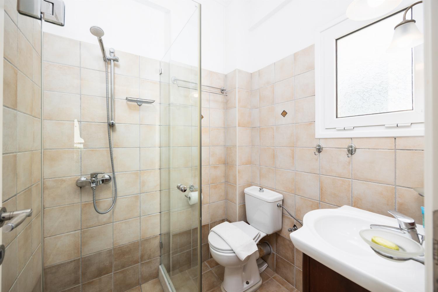 Villa Eleni Agios Stephanos Сидари Екстериор снимка